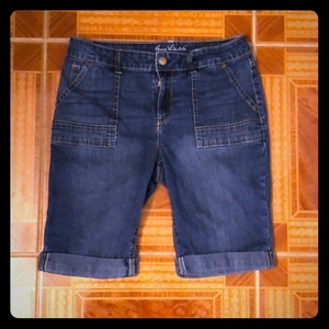 Gloria Vanderbilt Bermuda Jean Shorts 8